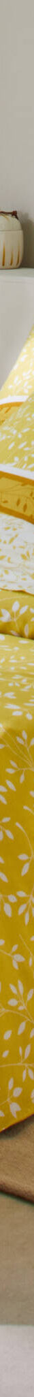 Linge de lit Constance en coton imprimé feuilles (jaune) Linge de lit Constance en coton imprimé feuilles (jaune)